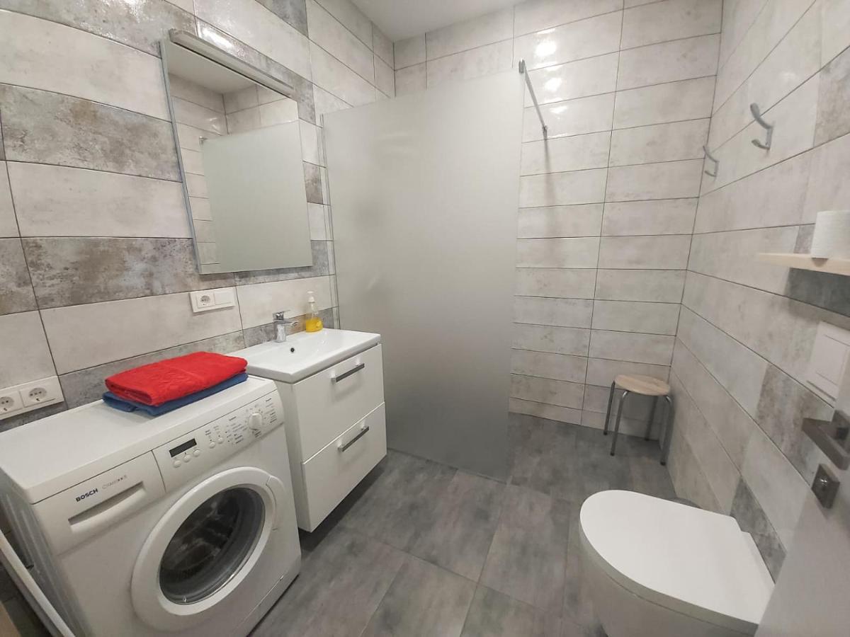 K-Town - Apartments Viabaltic Каунас Екстер'єр фото